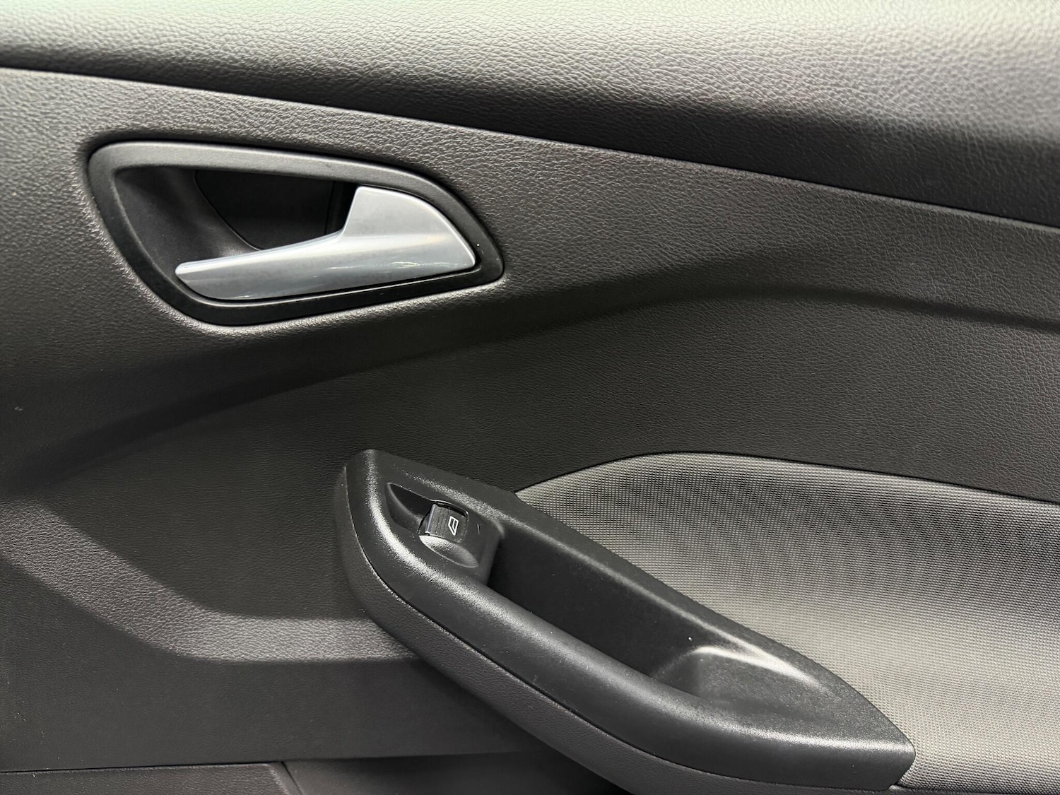 Used Ford Focus for sale - 78058958: Photo 18