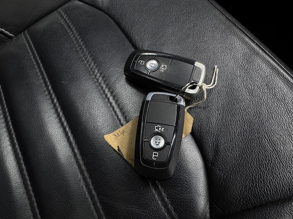 Used Ford Galaxy 2019 for sale - 74383937: Photo 29