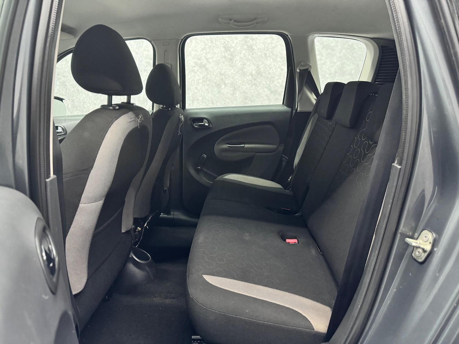 Used Citroen C3 Picasso 2012 for sale - 76772119: Photo 6