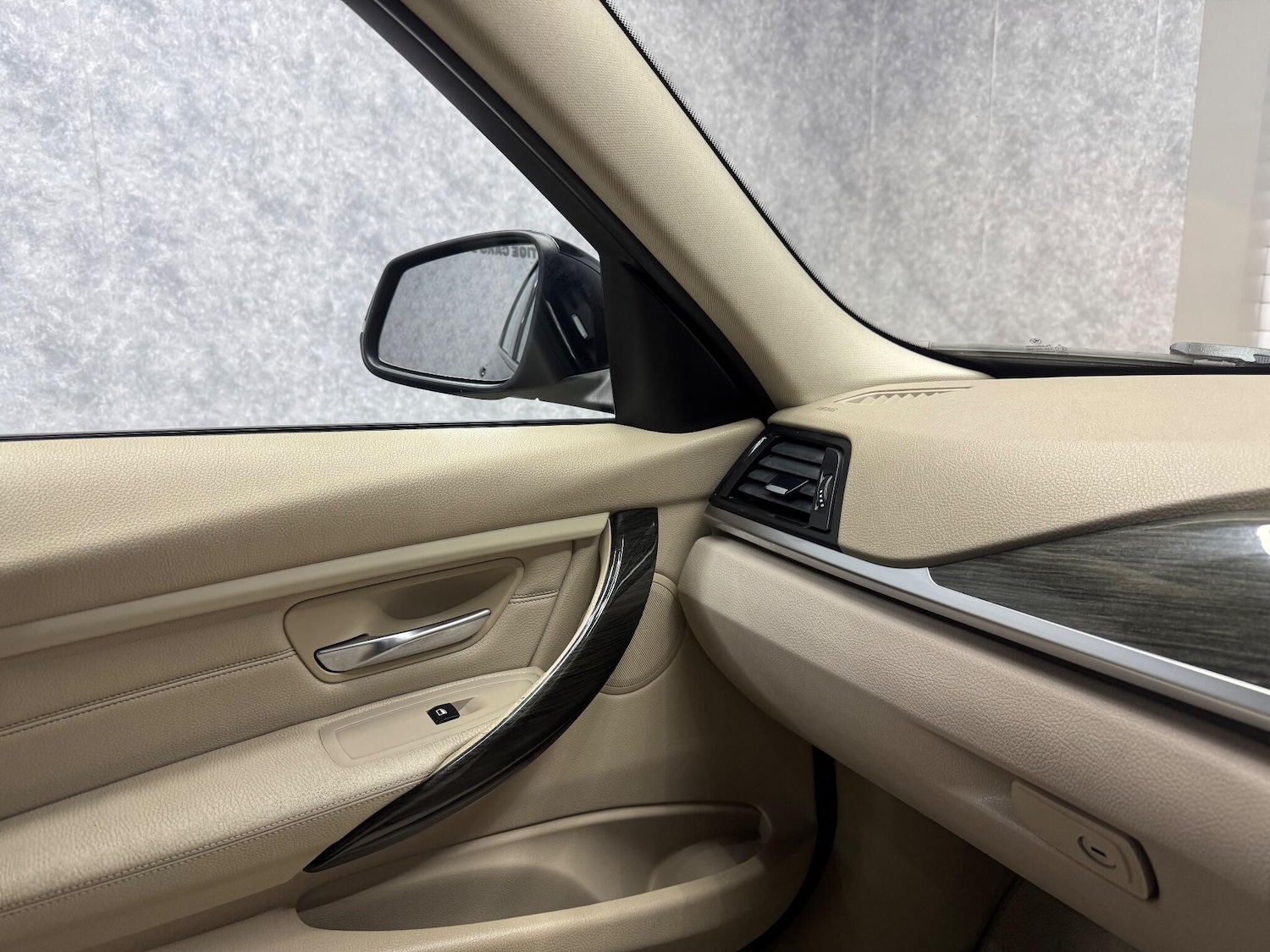 Used BMW 3 Series 2012 for sale - 76381070: Photo 24