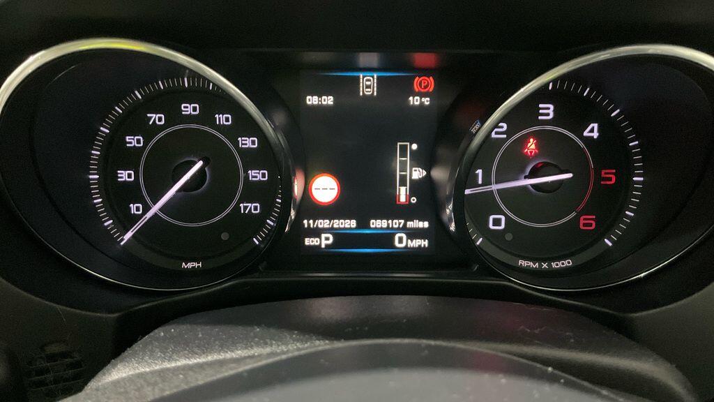 Used Jaguar XE for sale - 77646476: Photo 11