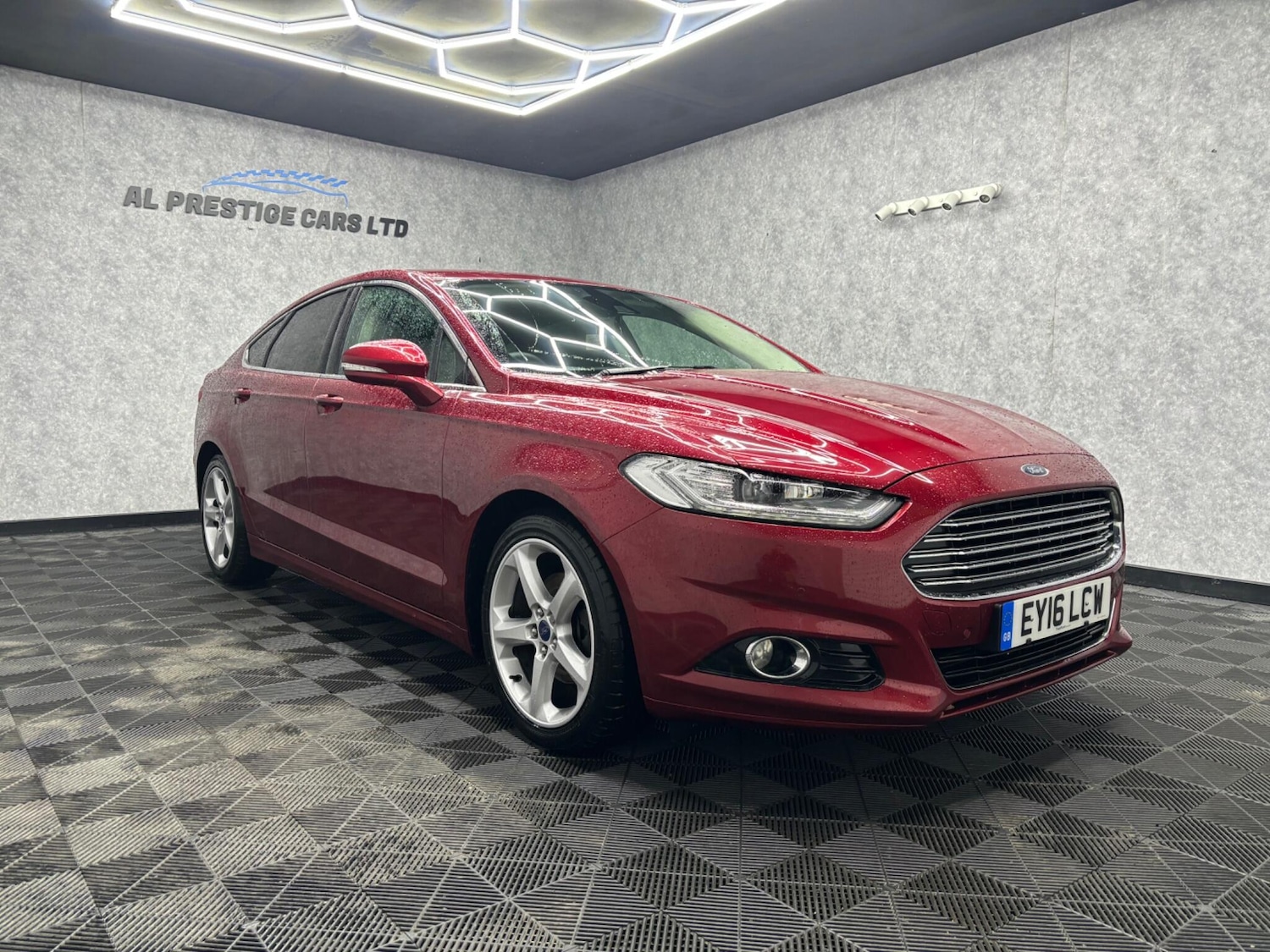 Used Ford Mondeo 2016 for sale - 77331365: Photo 21