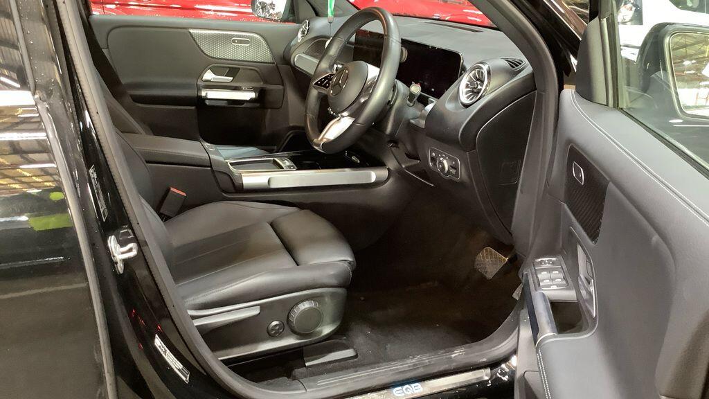 Used Mercedes-Benz EQB 2024 for sale - 77290570: Photo 2