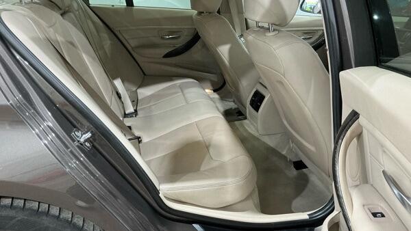 Used BMW 3 Series 2012 for sale - 78184324: Photo 3