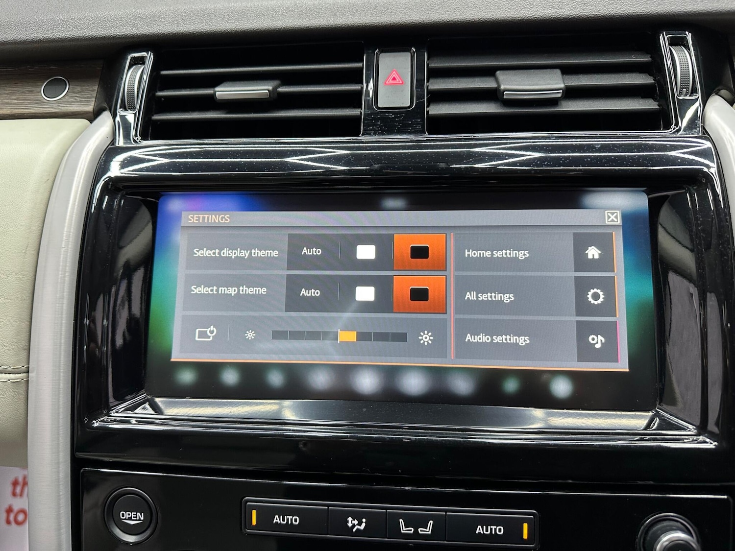 Used Land Rover Discovery 2019 for sale - 77411568: Photo 40