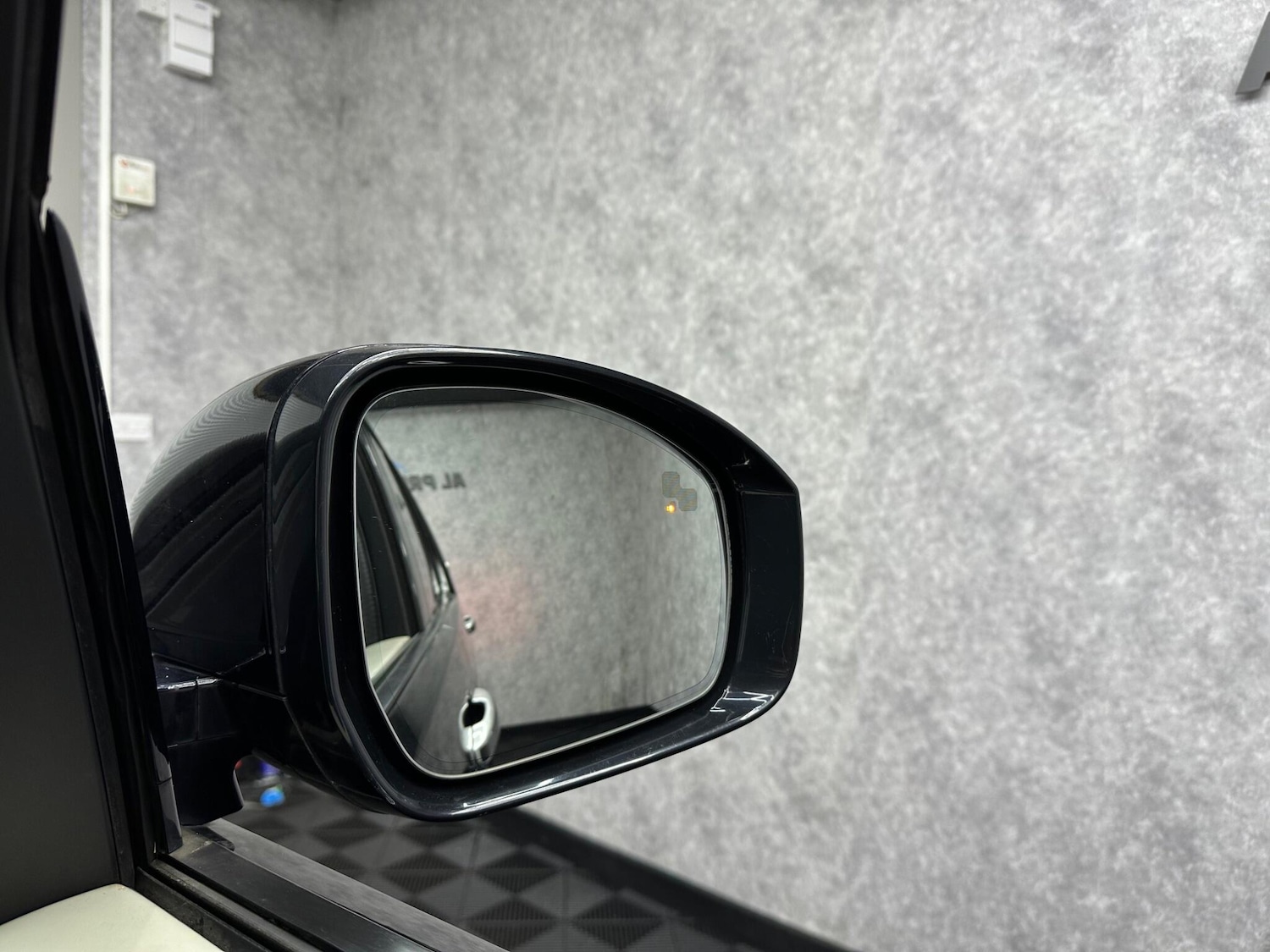 Used Land Rover Discovery 2019 for sale - 77411568: Photo 43