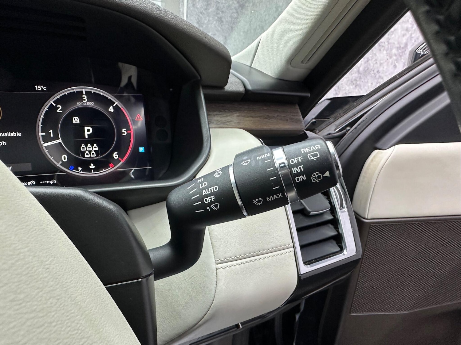 Used Land Rover Discovery 2019 for sale - 77411568: Photo 50