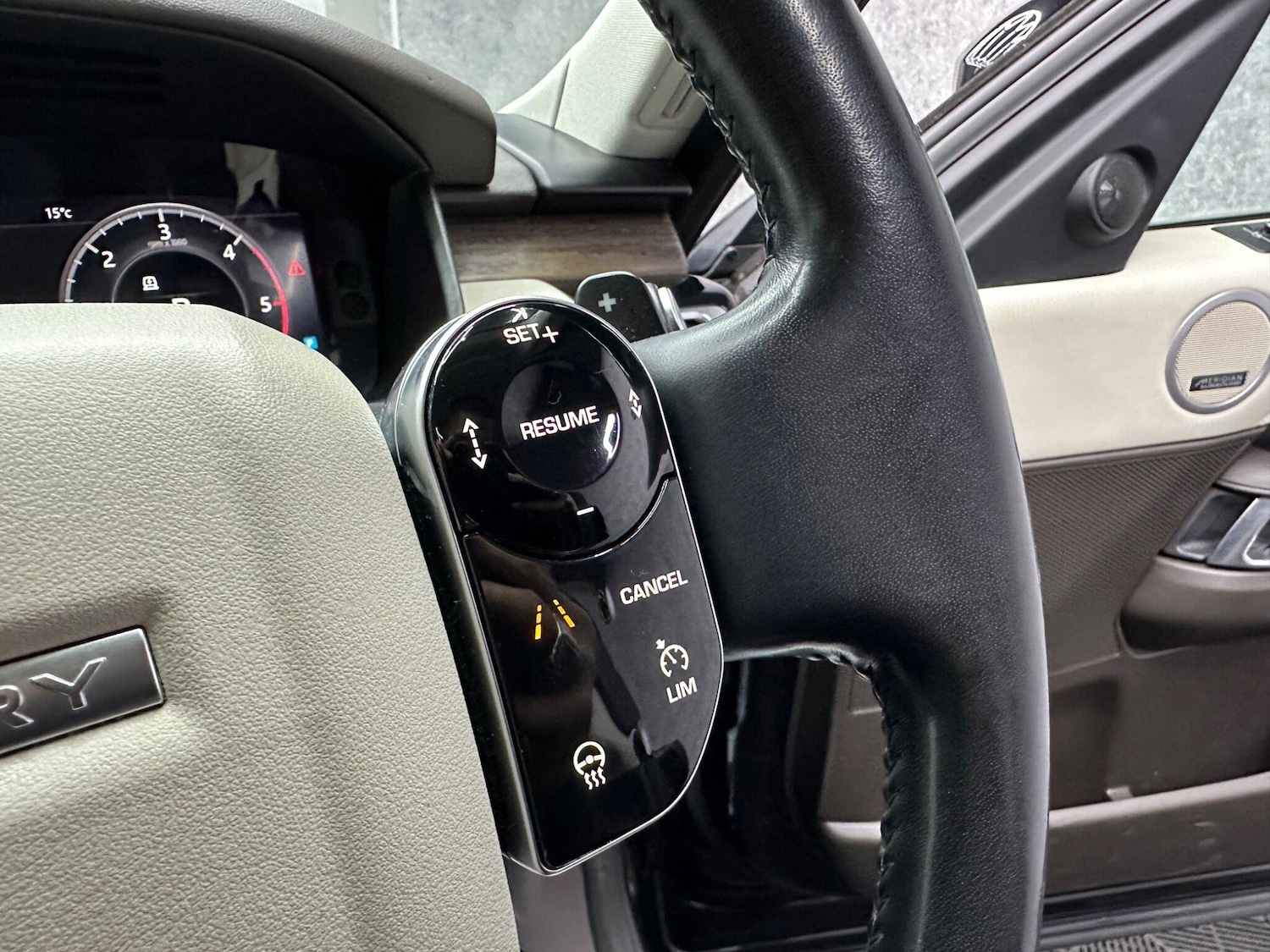 Used Land Rover Discovery 2019 for sale - 77411568: Photo 52