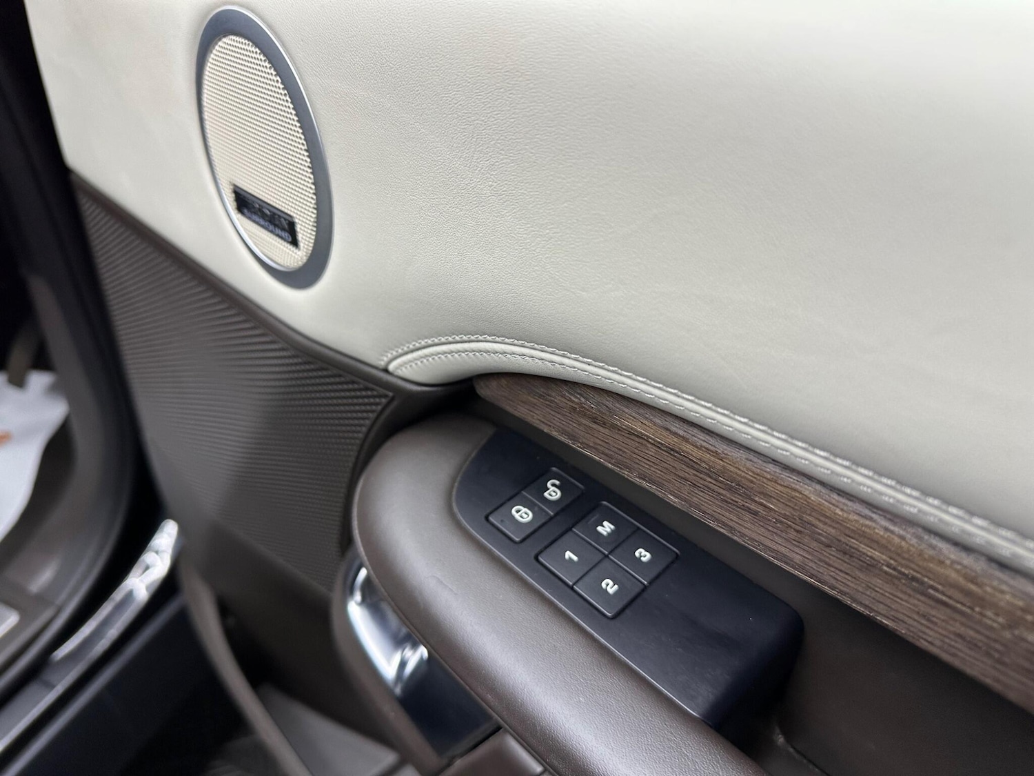 Used Land Rover Discovery 2019 for sale - 77411568: Photo 57