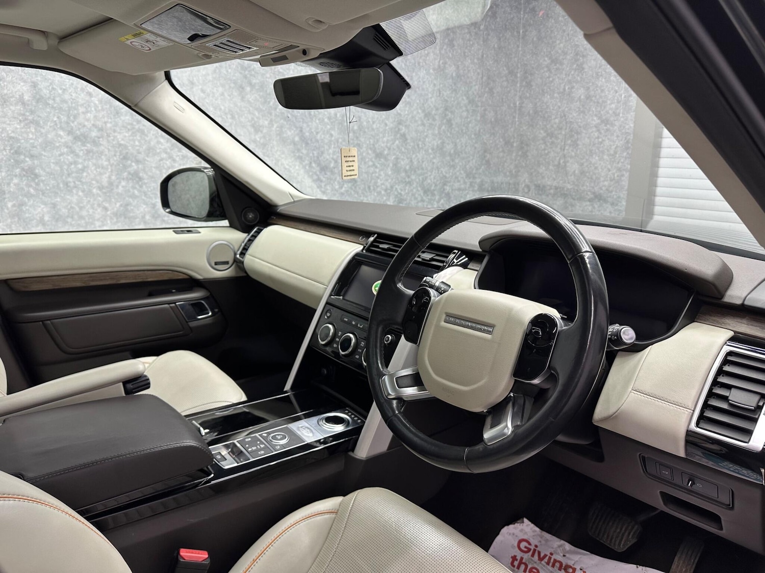 Used Land Rover Discovery 2019 for sale - 77411568: Photo 60