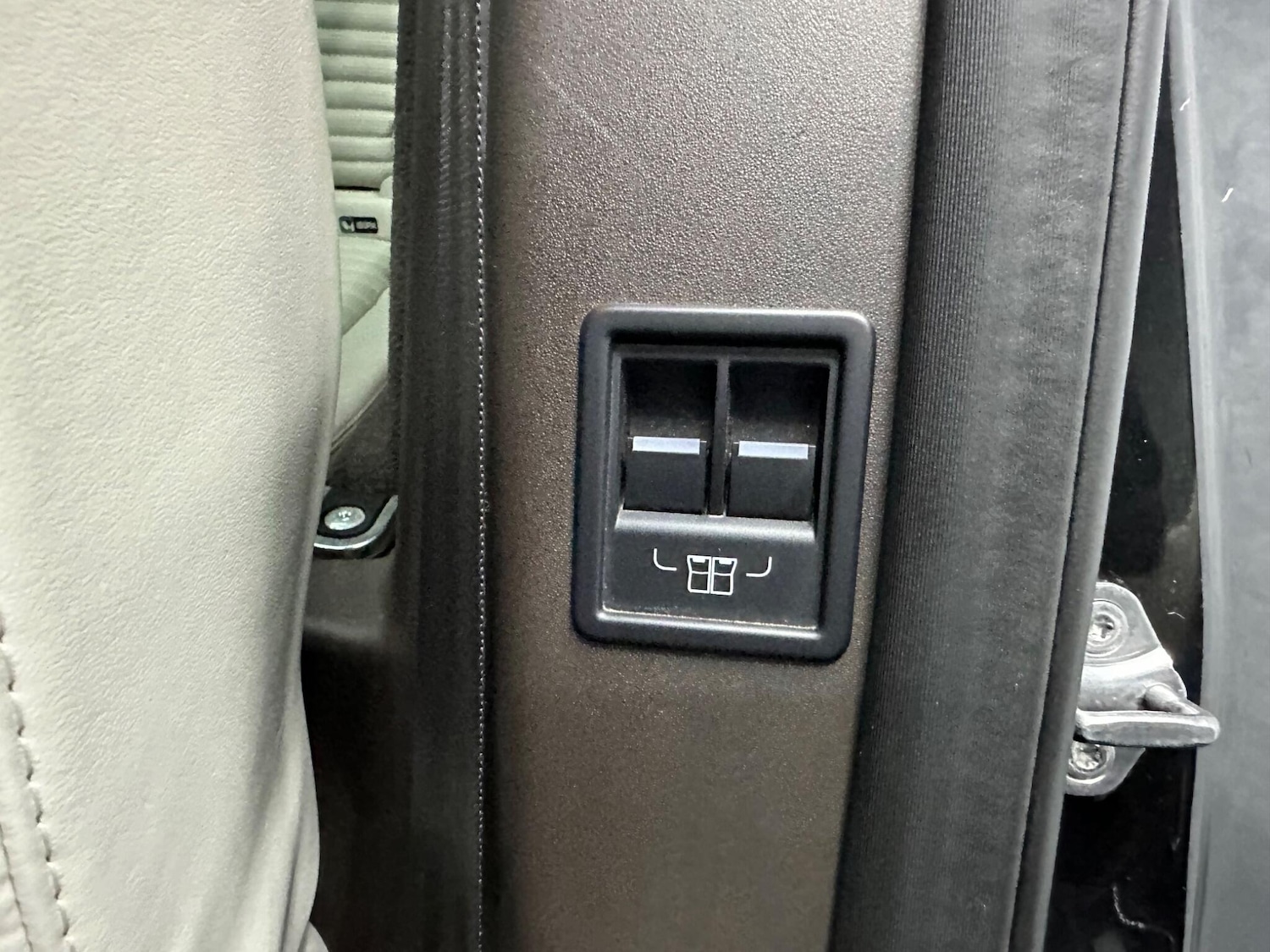 Used Land Rover Discovery 2019 for sale - 77411568: Photo 69