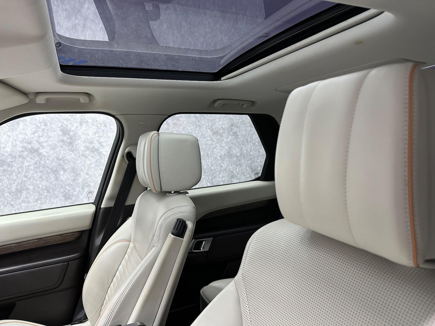 Used Land Rover Discovery 2019 for sale - 77411568: Photo 78