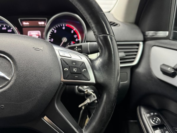 Used Mercedes-Benz M-Class 2012 for sale - 74887638: Photo 17