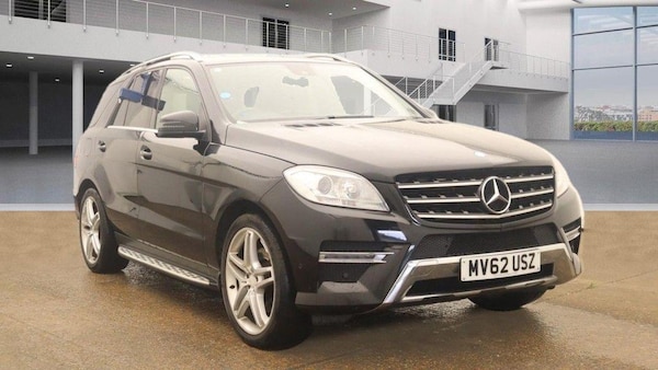 Used Mercedes-Benz M-Class 2012 for sale - 74887638: Photo 4