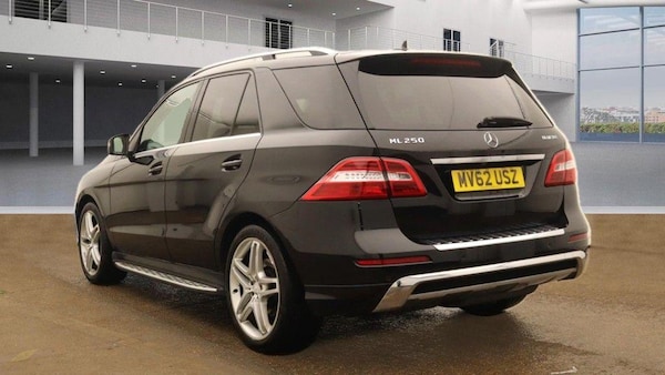 Used Mercedes-Benz M-Class 2012 for sale - 74887638: Photo 6