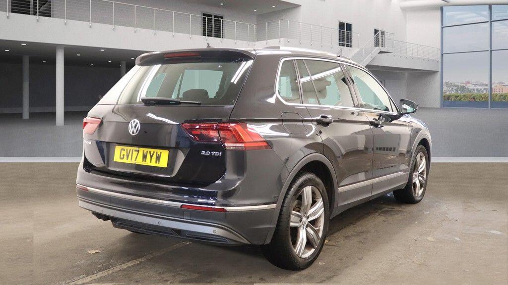 Used Volkswagen Tiguan 2017 for sale - 76361080: Photo 10