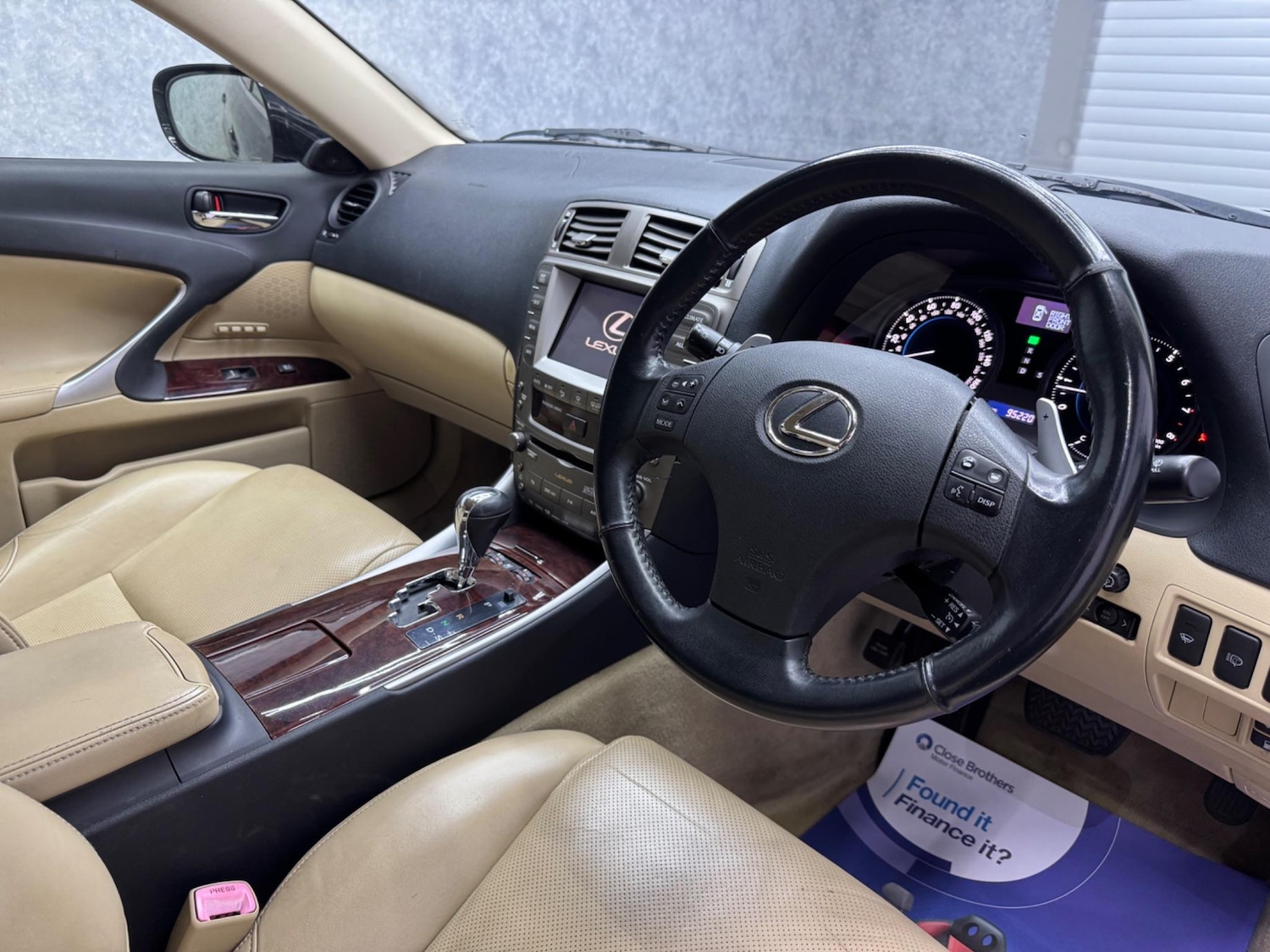 Used Lexus IS 2006 for sale - 76781610: Photo 2