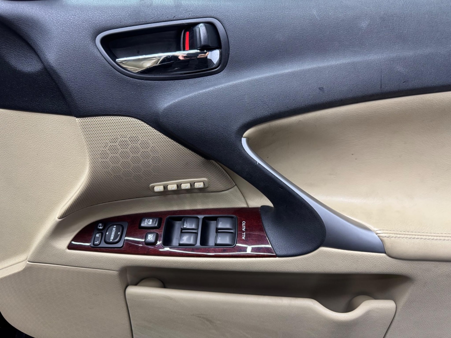 Used Lexus IS 2006 for sale - 76781610: Photo 24