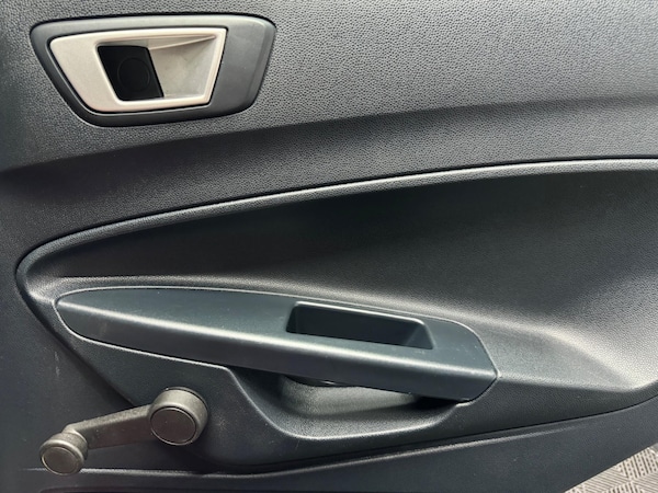 Used Ford Fiesta 2011 for sale - 72658337: Photo 16