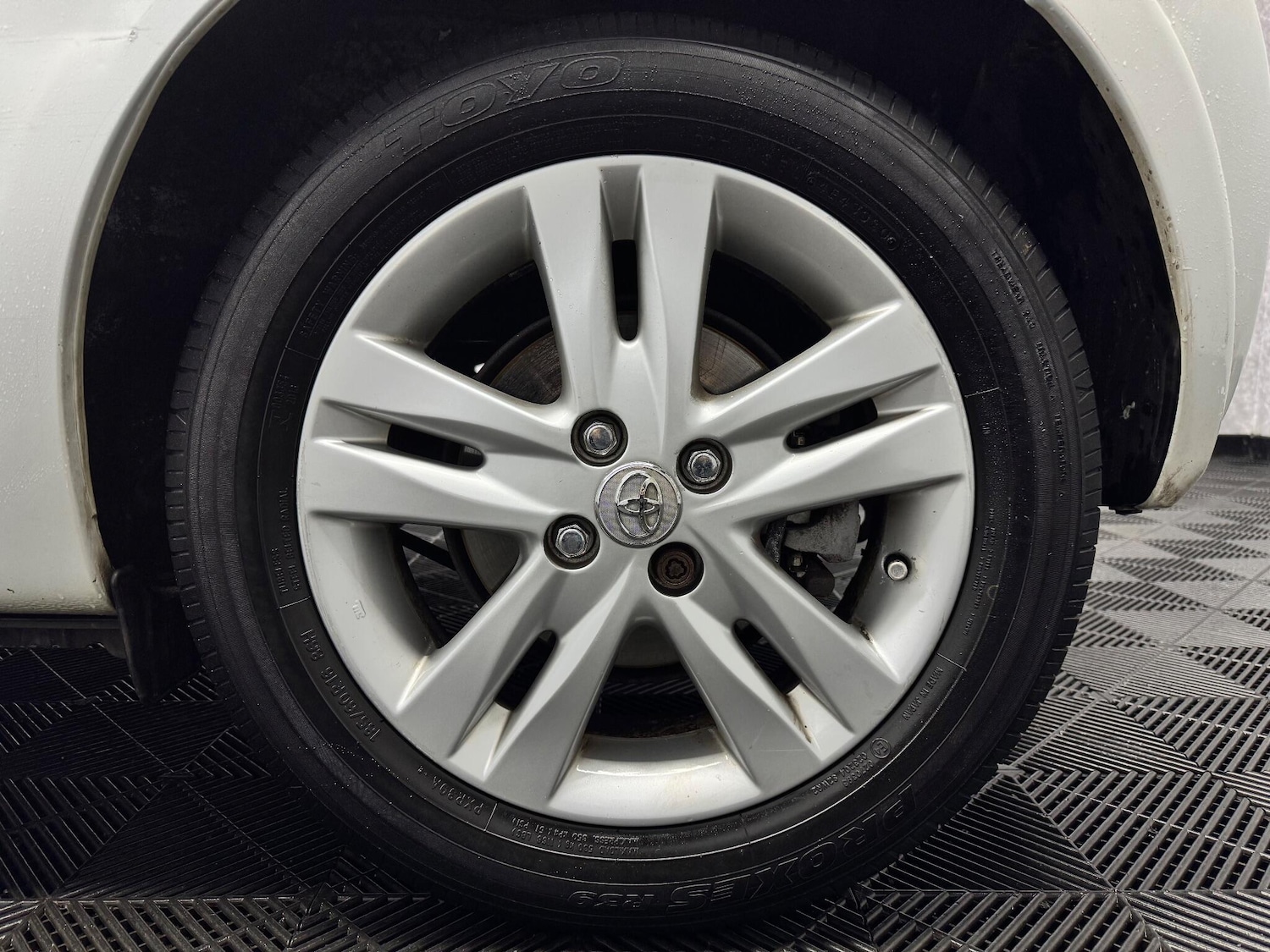 Used Toyota IQ 2010 for sale - 76936032: Photo 15