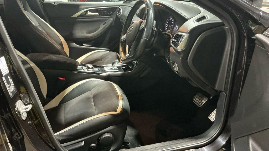 Used Infiniti Q30 2017 for sale - 77454734: Photo 3