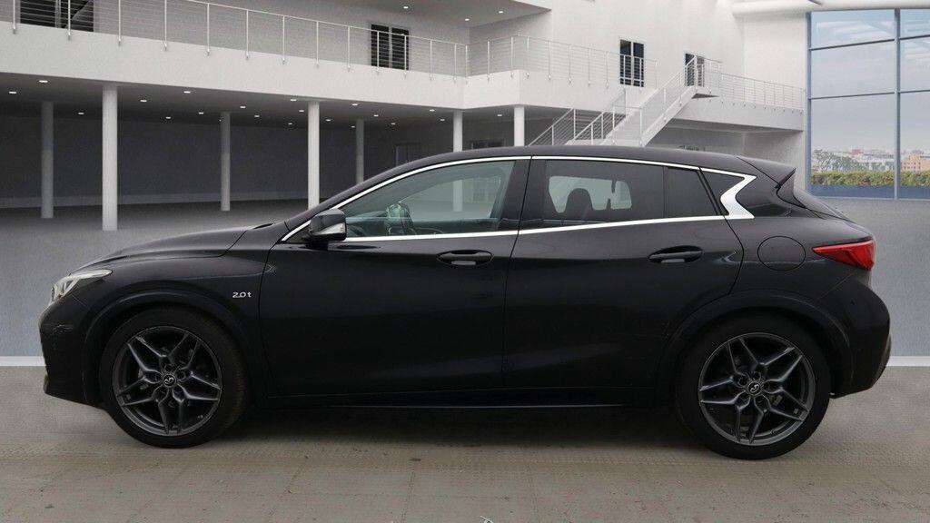 Used Infiniti Q30 2017 for sale - 77454734: Photo 9