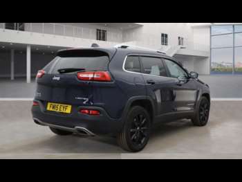 Used Jeep Cherokee 2015 for sale - 74700517: Photo