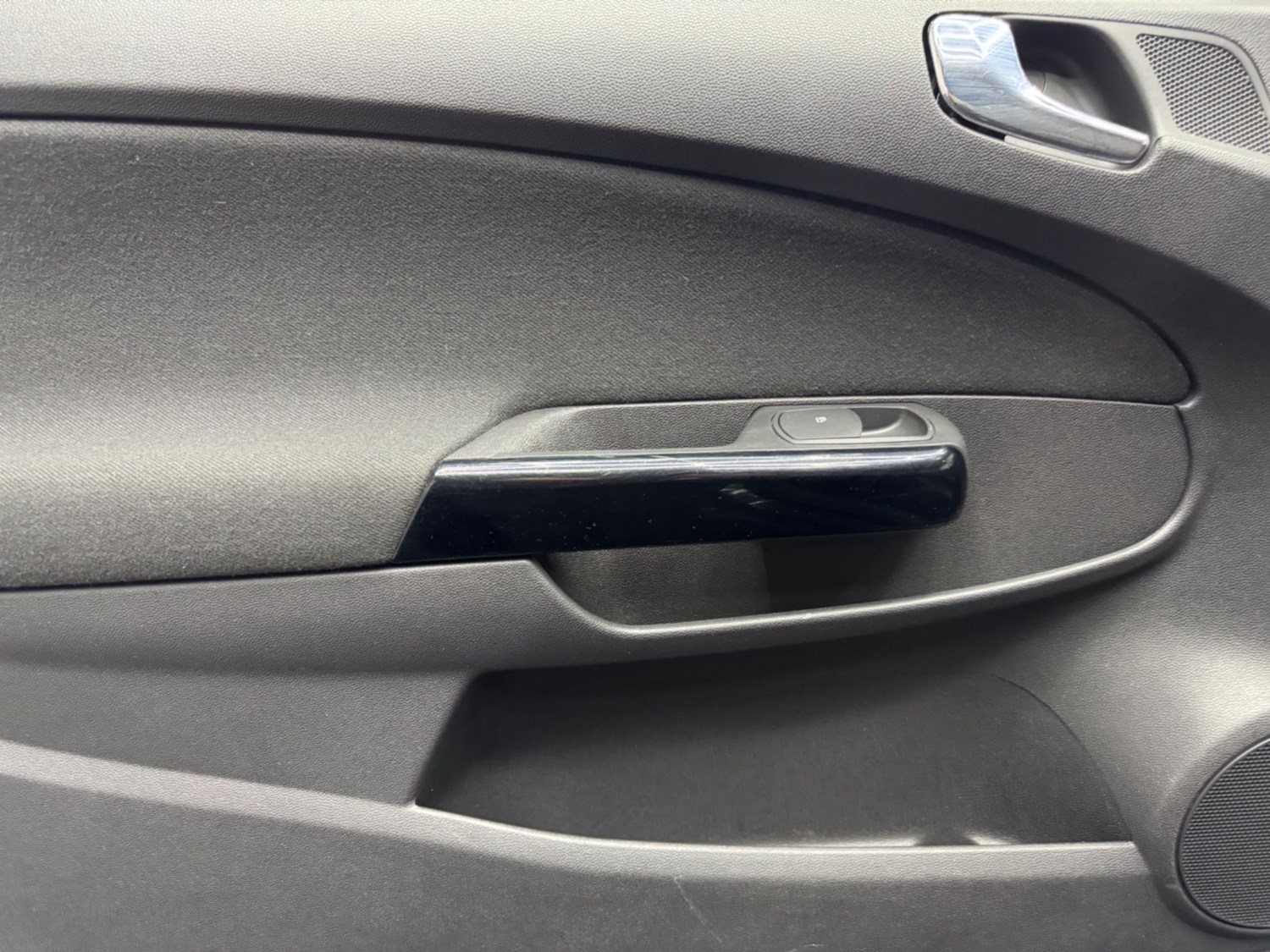 Vauxhall Corsa (10) - 1.3 CDTi 16v SXi 3dr - Image 10