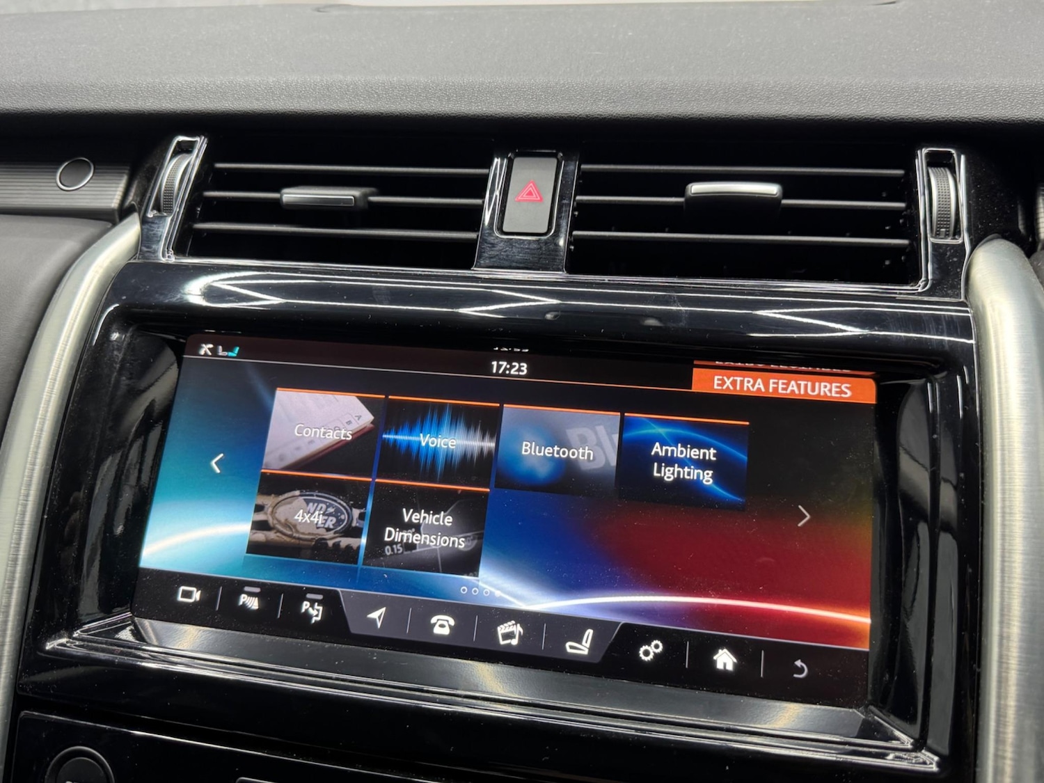 Used Land Rover Discovery 2017 for sale - 76839946: Photo 16