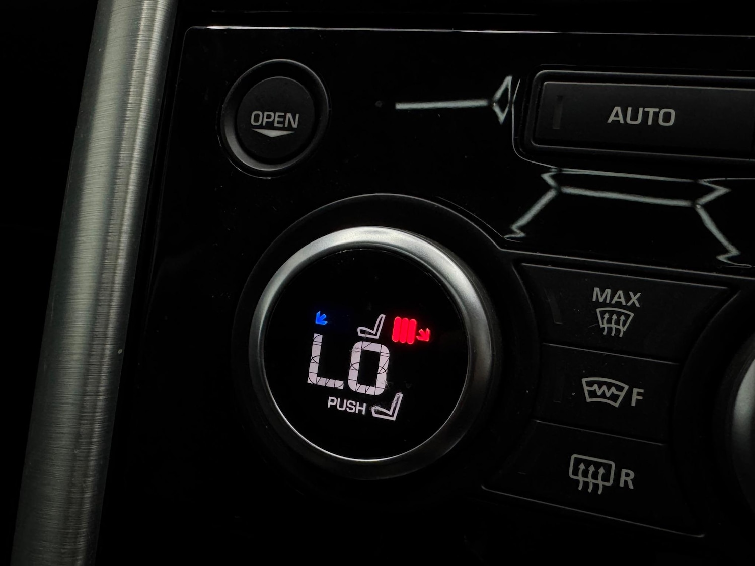 Used Land Rover Discovery 2017 for sale - 76839946: Photo 35