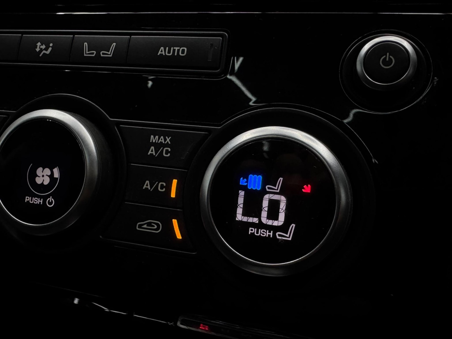 Used Land Rover Discovery 2017 for sale - 76839946: Photo 36