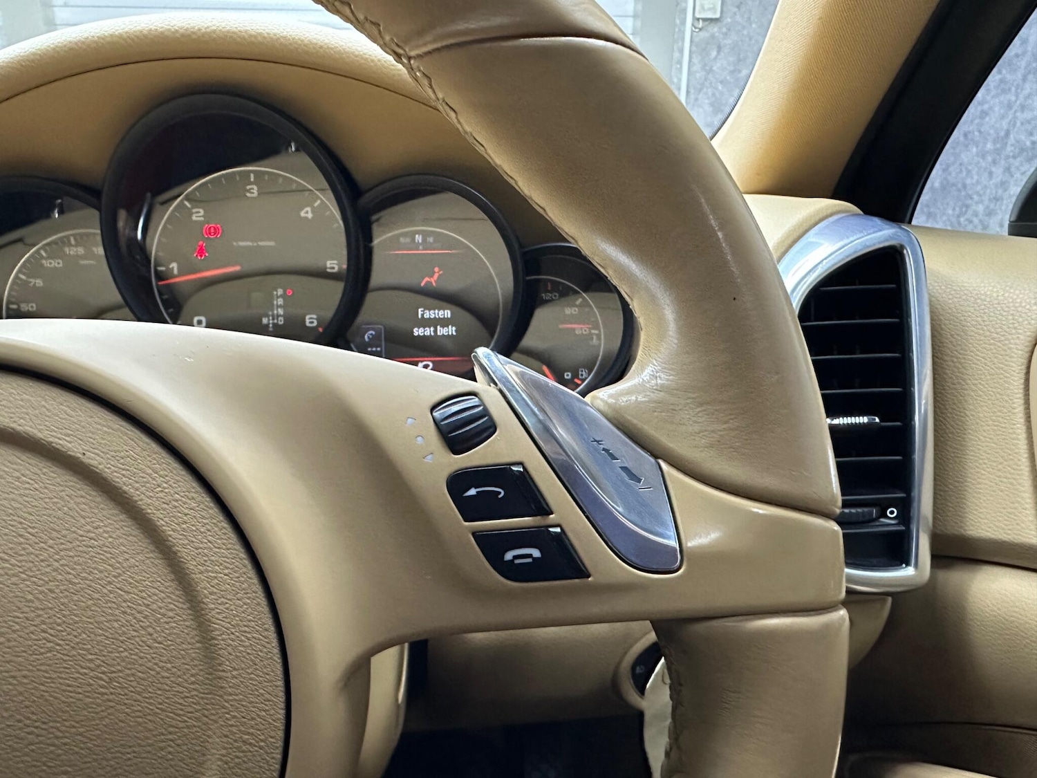 Used Porsche Cayenne 2010 for sale - 78058872: Photo 22