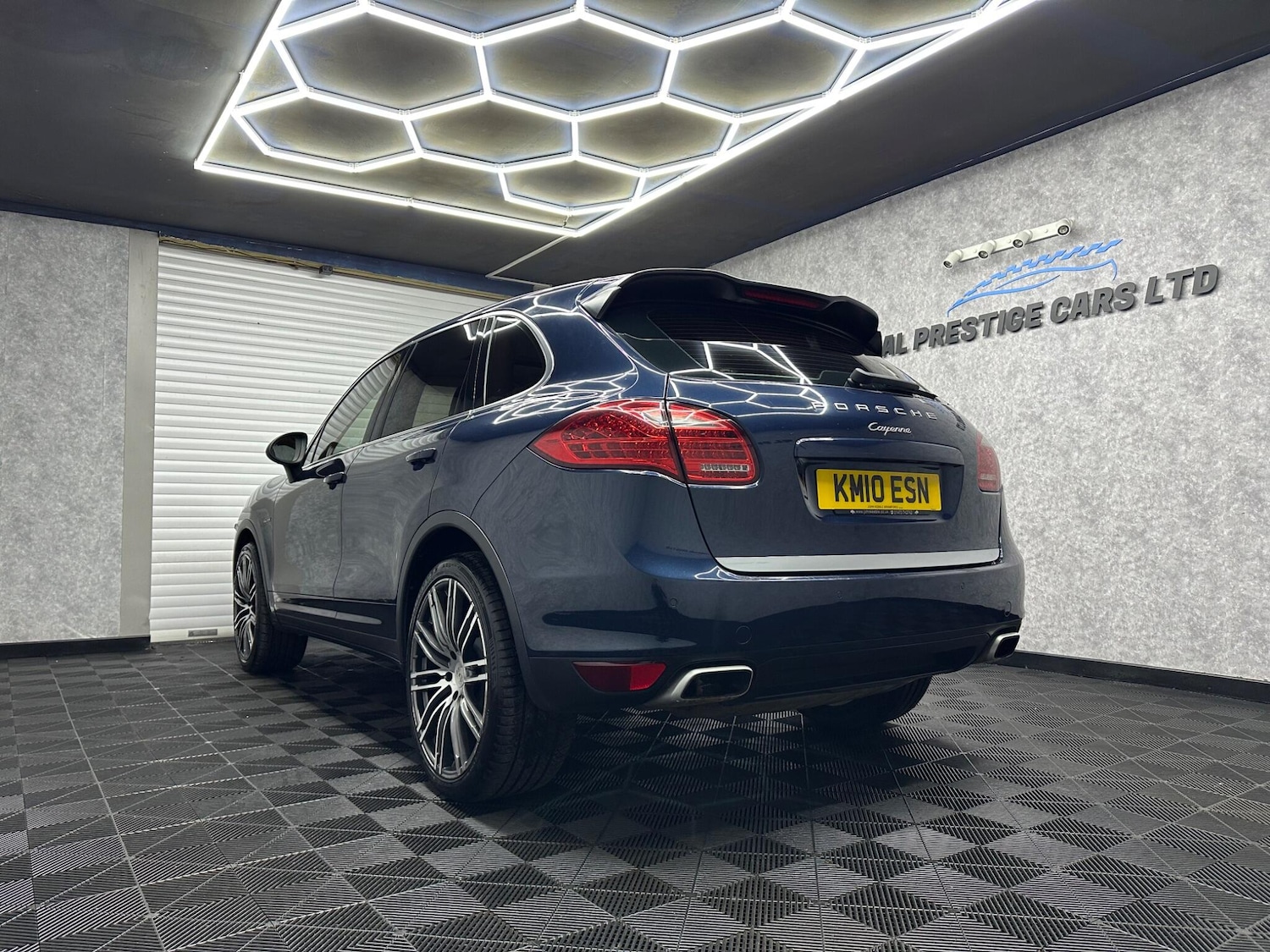 Used Porsche Cayenne 2010 for sale - 78058872: Photo 9