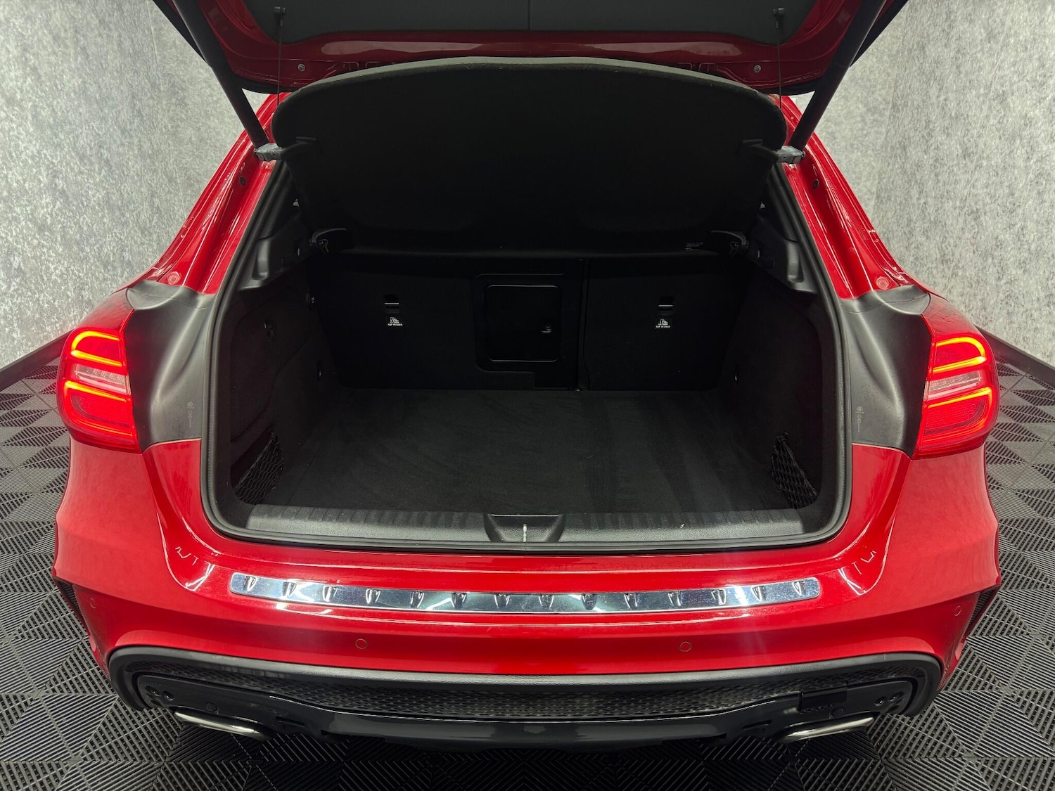 Used Mercedes-Benz GLA 2014 for sale - 76381323: Photo 25