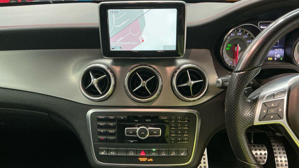 Used Mercedes-Benz GLA 2014 for sale - 76381323: Photo 4