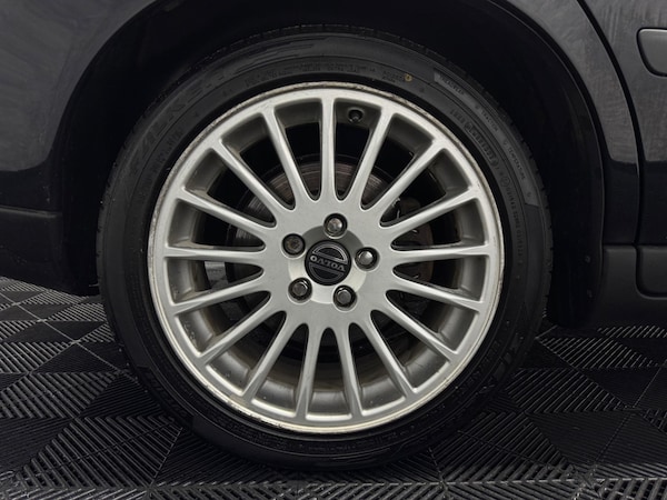 Used Volvo S60 2002 for sale - 75041339: Photo 26