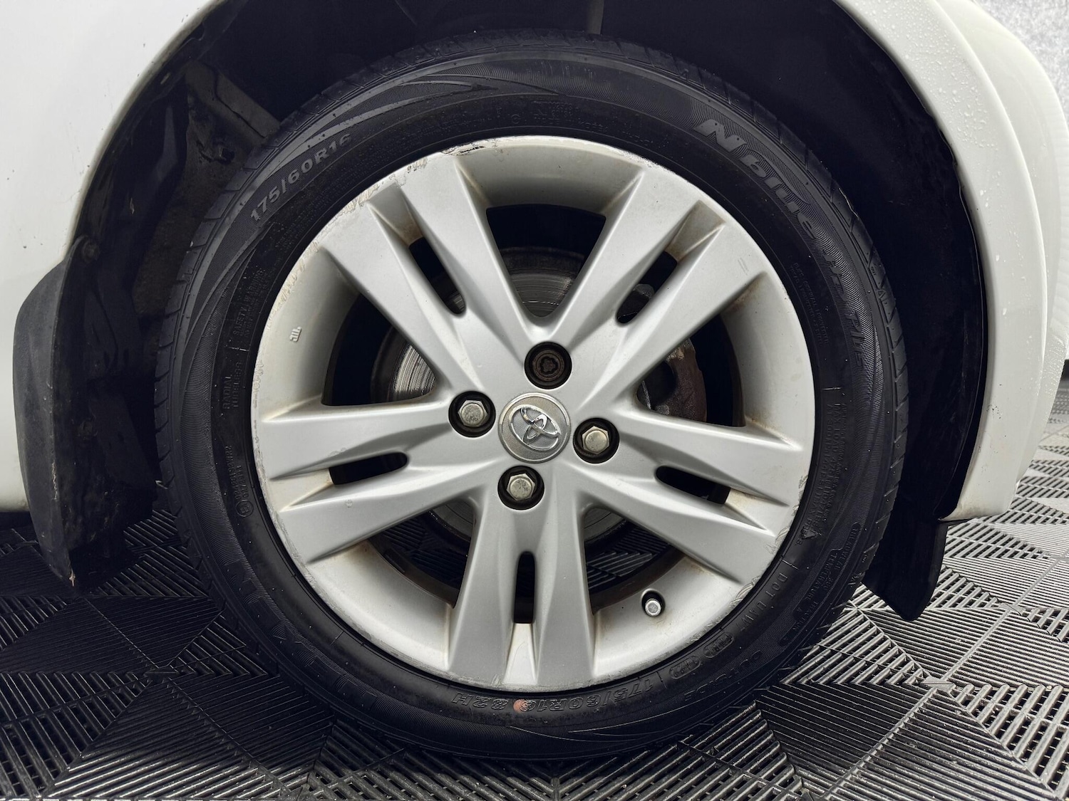 Used Toyota IQ for sale - 78057574: Photo 19