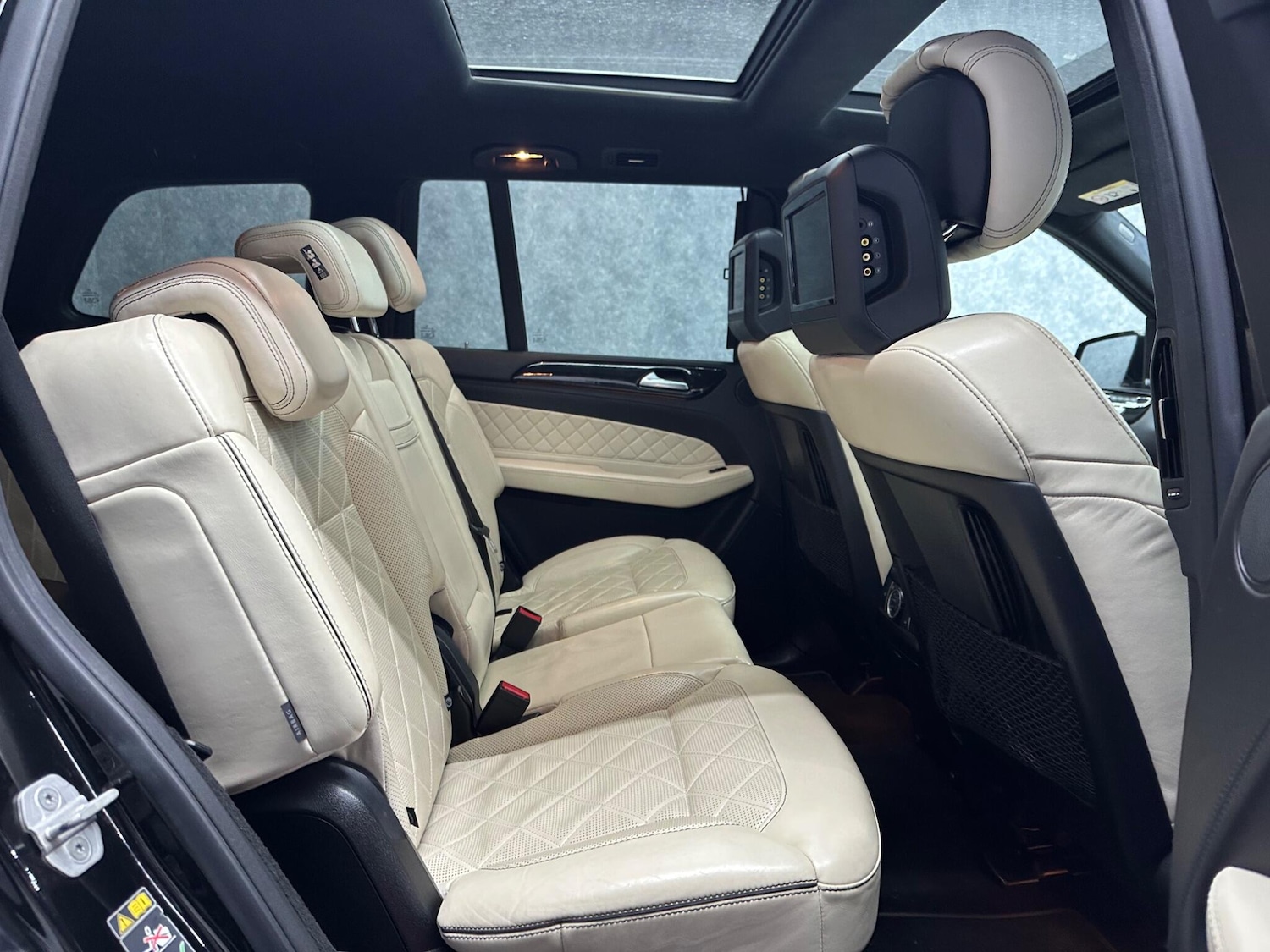 Used Mercedes-Benz GLS 2016 for sale - 77883584: Photo 14