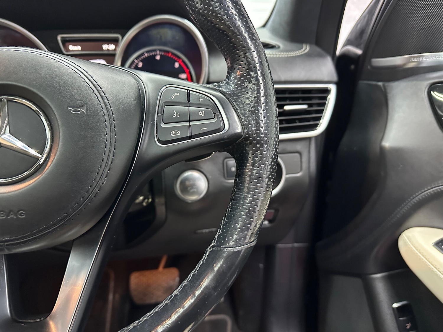 Used Mercedes-Benz GLS 2016 for sale - 77883584: Photo 21