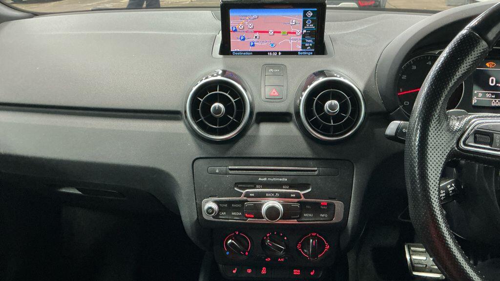 Used Audi A1 2015 for sale - 76781718: Photo 6