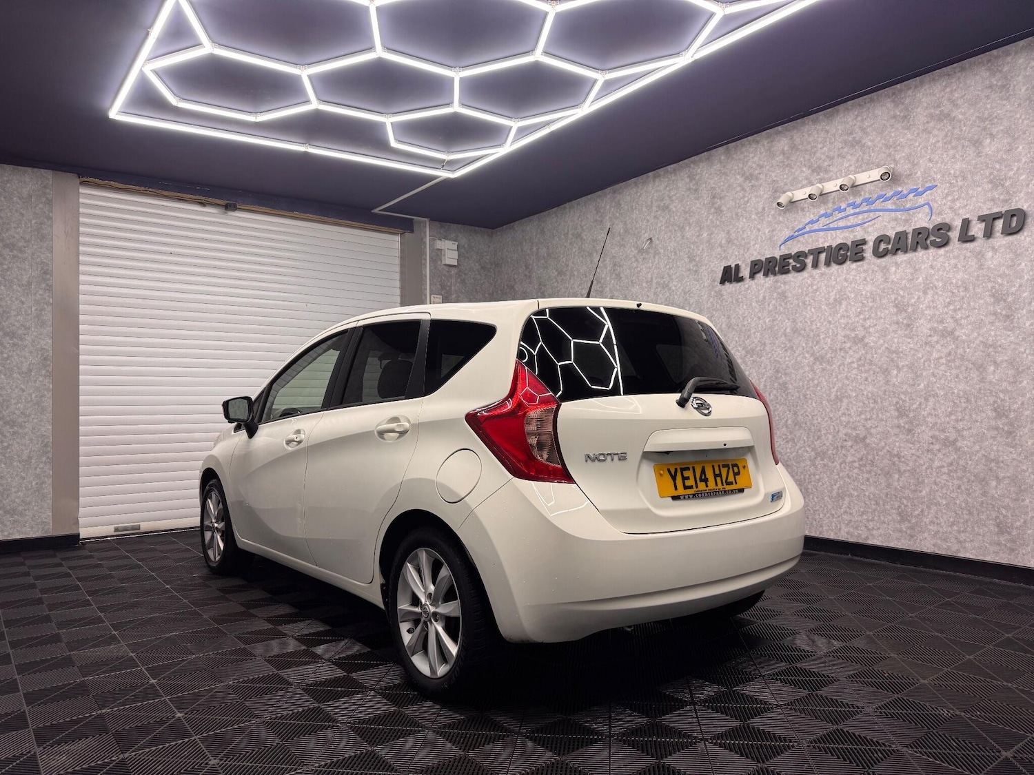 Used Nissan Note 2014 for sale - 76899340: Photo 15