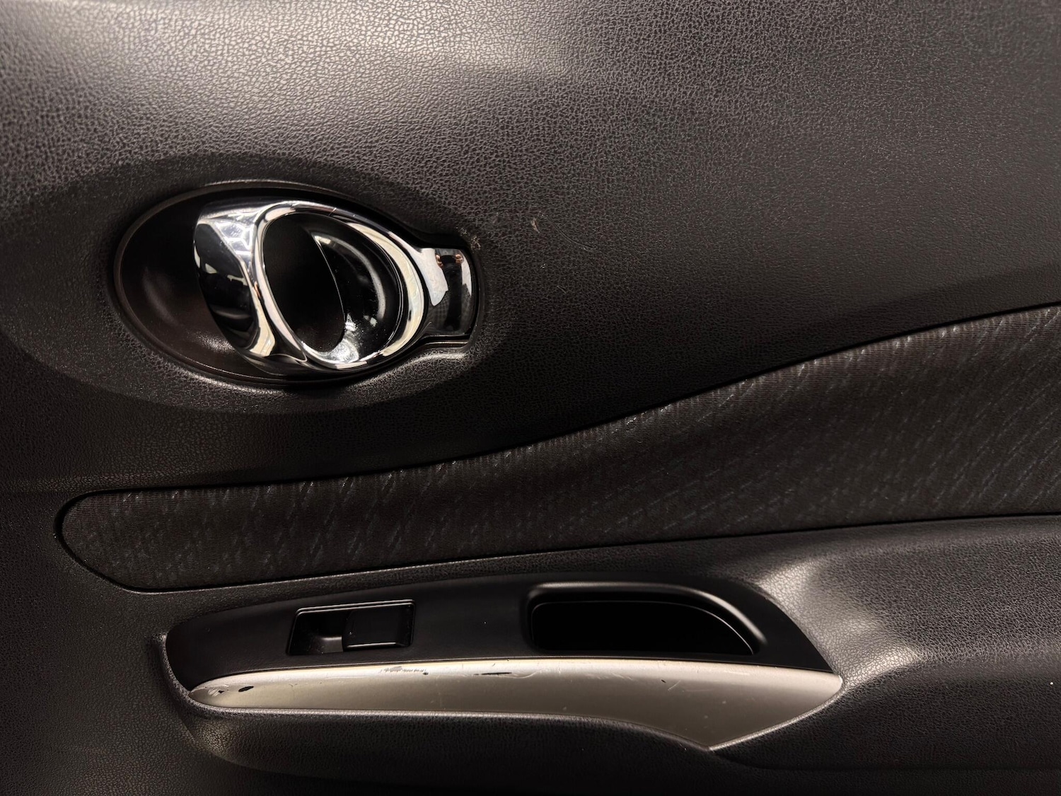 Used Nissan Note 2014 for sale - 76899340: Photo 19