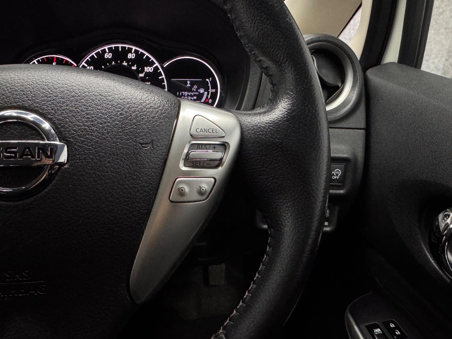 Used Nissan Note 2014 for sale - 76899340: Photo 8