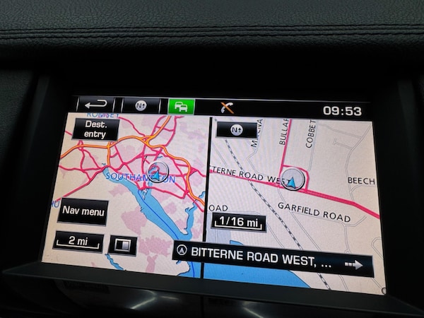 Used Land Rover Discovery 4 2014 for sale - 75707288: Photo 15