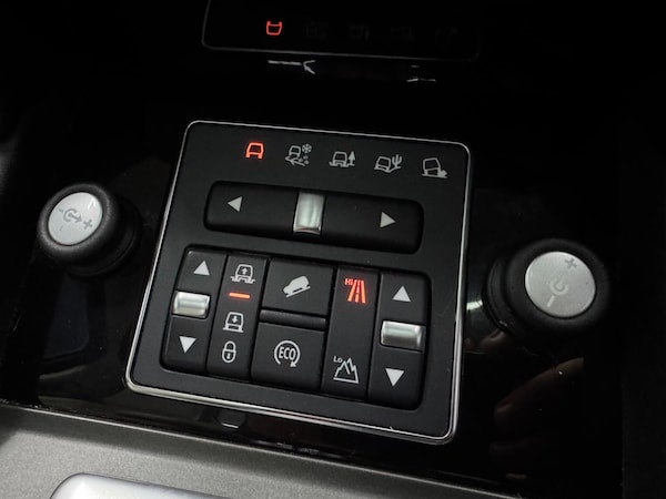 Used Land Rover Discovery 4 2014 for sale - 75707288: Photo 21