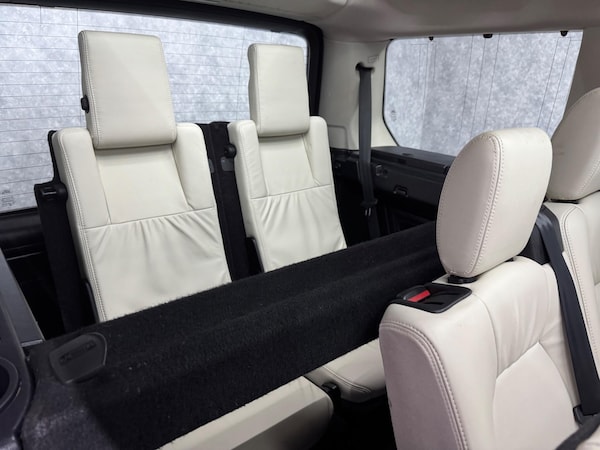 Used Land Rover Discovery 4 2014 for sale - 75707288: Photo 26
