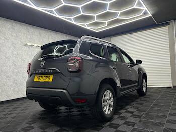 Used Dacia Duster 2021 for sale - 79664519: Photo