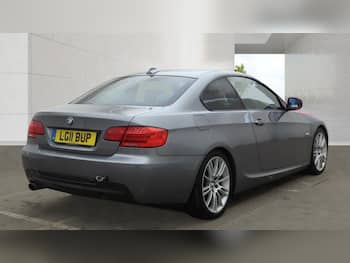 Used BMW 3 Series 2011 for sale - 79677152: Photo