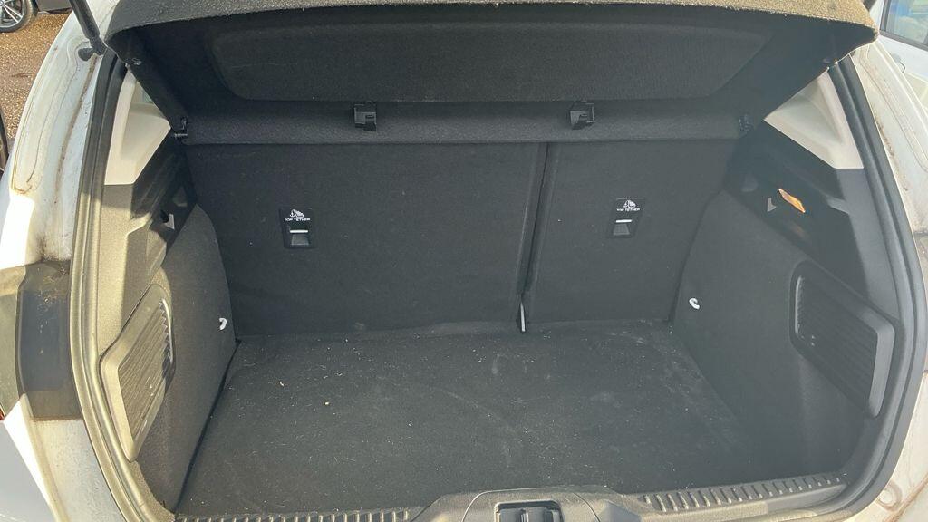 Used Ford Focus 2020 for sale - 76975597: Photo 4