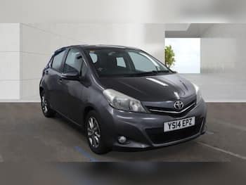 Used Toyota Yaris 2014 for sale - 79664299: Photo